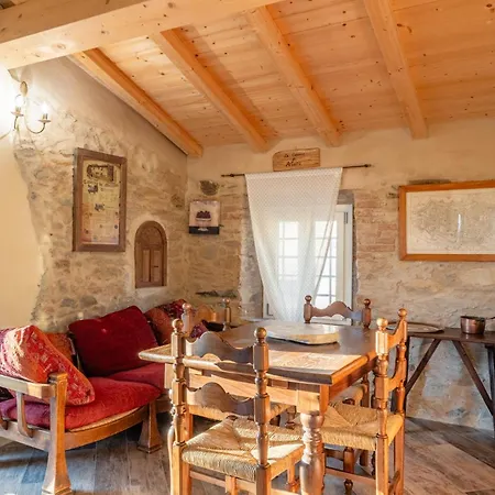 Holiday home La Capanna Di Arturo Primo Piano